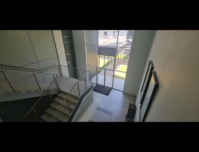 BUSINESS PROPERTY TO RENT IN HALFWAY GARDENS